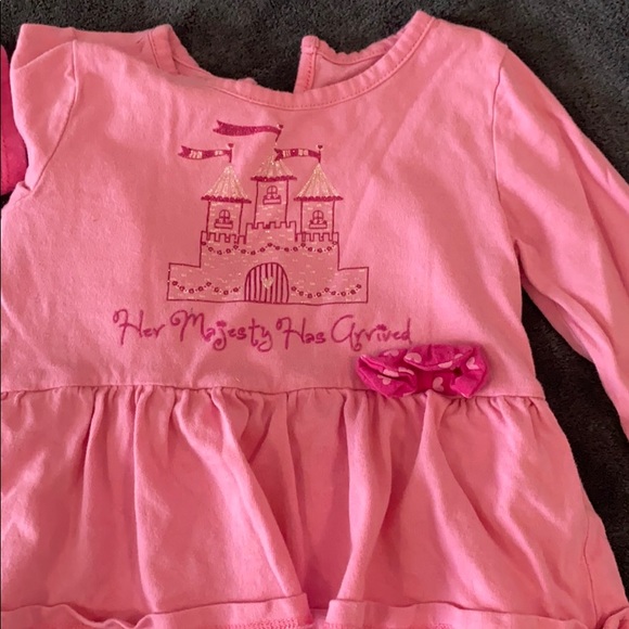 Set - Picture 4 of 5